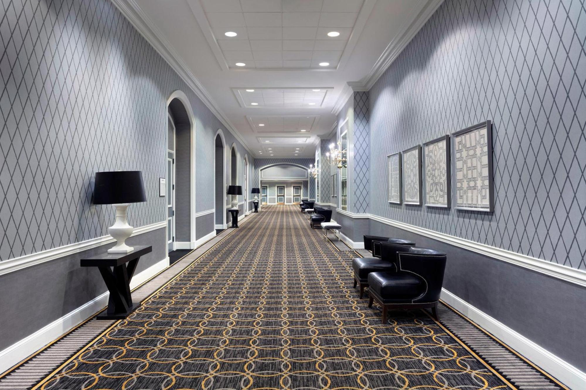 Le Meridien Charlotte Exterior foto