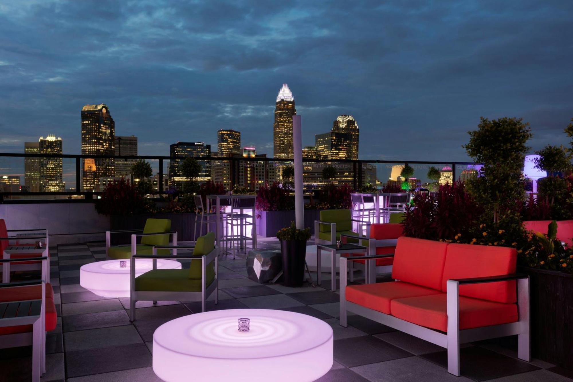 Le Meridien Charlotte Exterior foto
